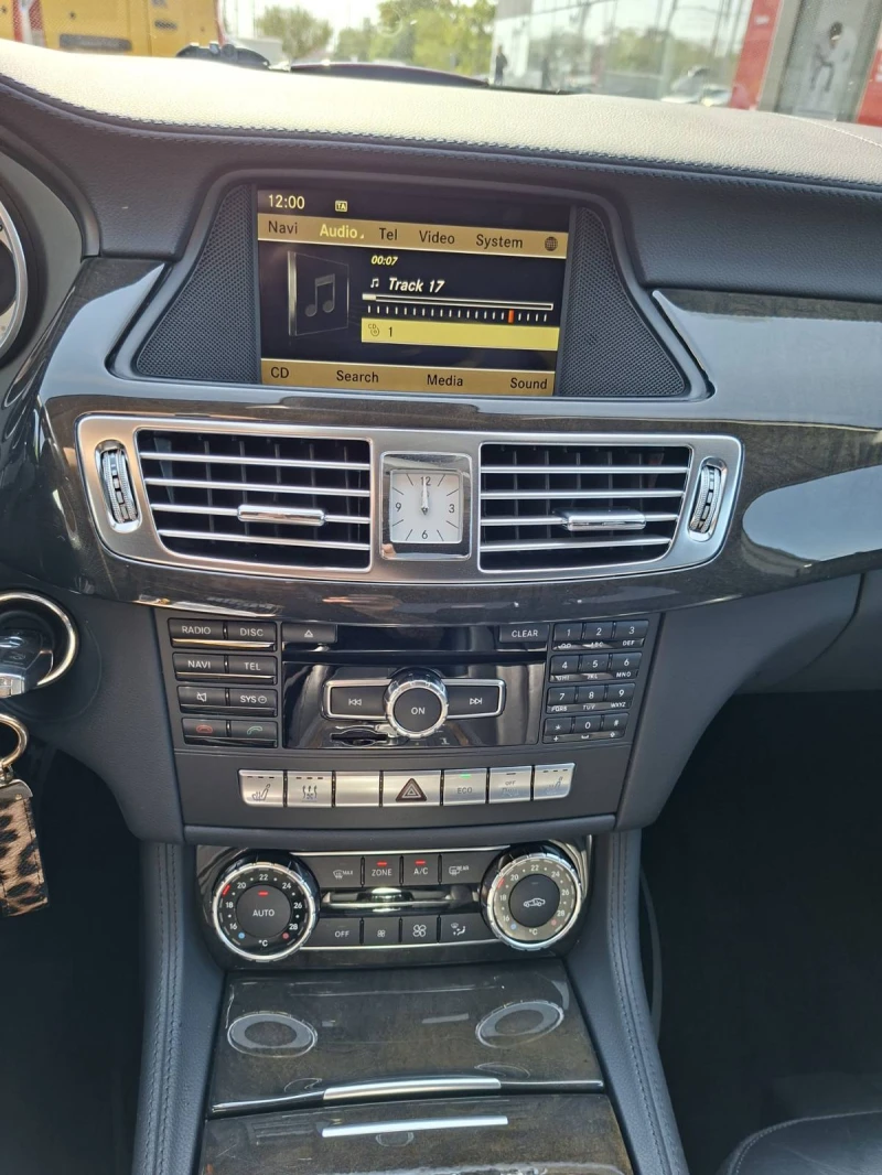 Mercedes-Benz CLS 350 Blue Efficiency, снимка 10 - Автомобили и джипове - 51670288