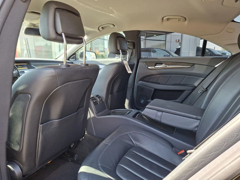 Mercedes-Benz CLS 350 Blue Efficiency, снимка 15 - Автомобили и джипове - 51670288