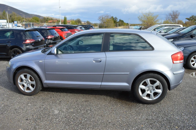 Audi A3 1.6 Benzin-KLIMATRONIK-6 skorosti, снимка 8 - Автомобили и джипове - 52169889