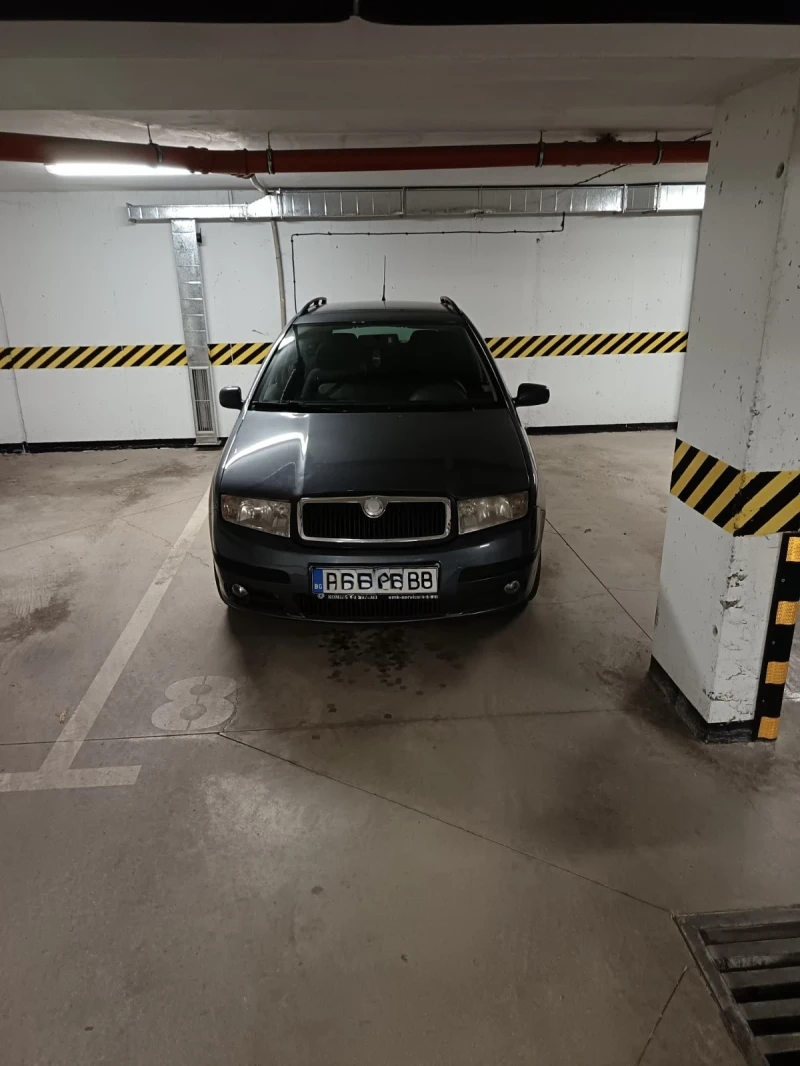 Skoda Fabia Газов инжекцион, снимка 4 - Автомобили и джипове - 52316343