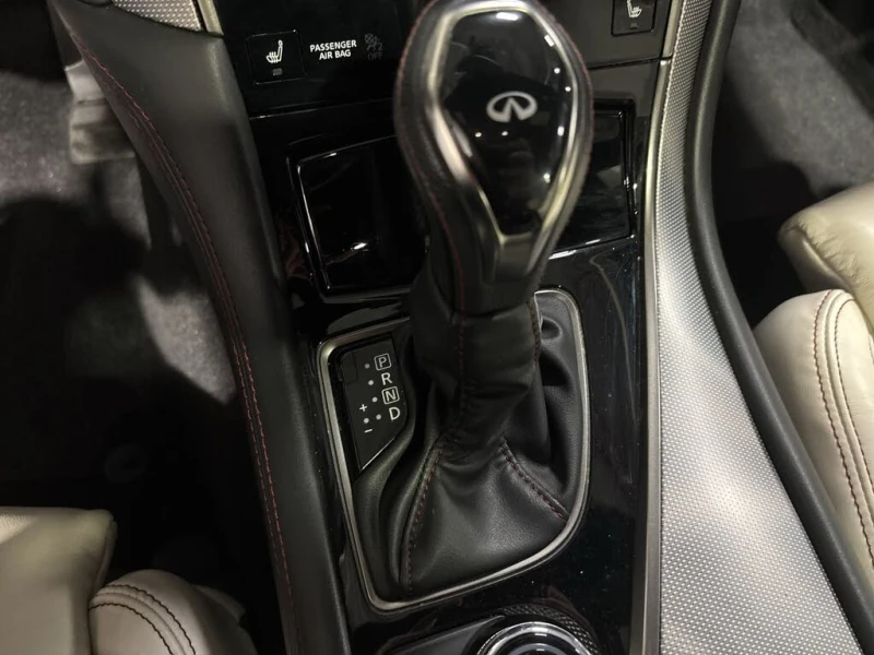 Infiniti Q50 Red Sport* 400* AWD* АвтоКредит* (ЦЕНА ДО БГ), снимка 13 - Автомобили и джипове - 52517221