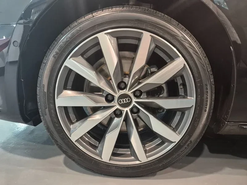 Audi A4 2.0 TFSI Premium - САМО 30% АВАНС!, снимка 9 - Автомобили и джипове - 55621588