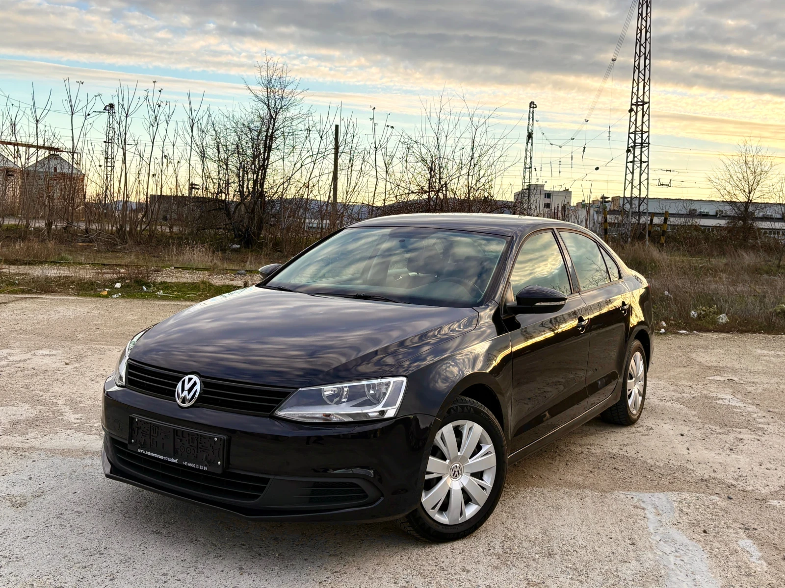 VW Jetta 1.6TDI EDITION* , снимка 1