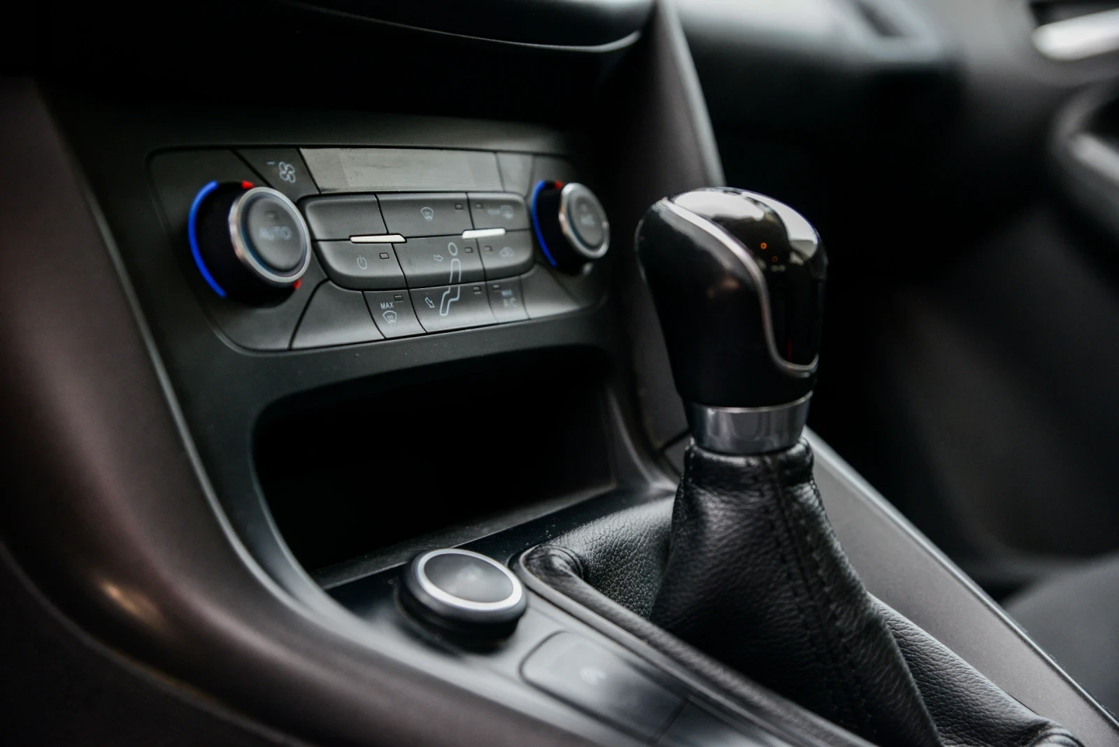 Ford Focus EcoBoost 1.0 - изображение 7