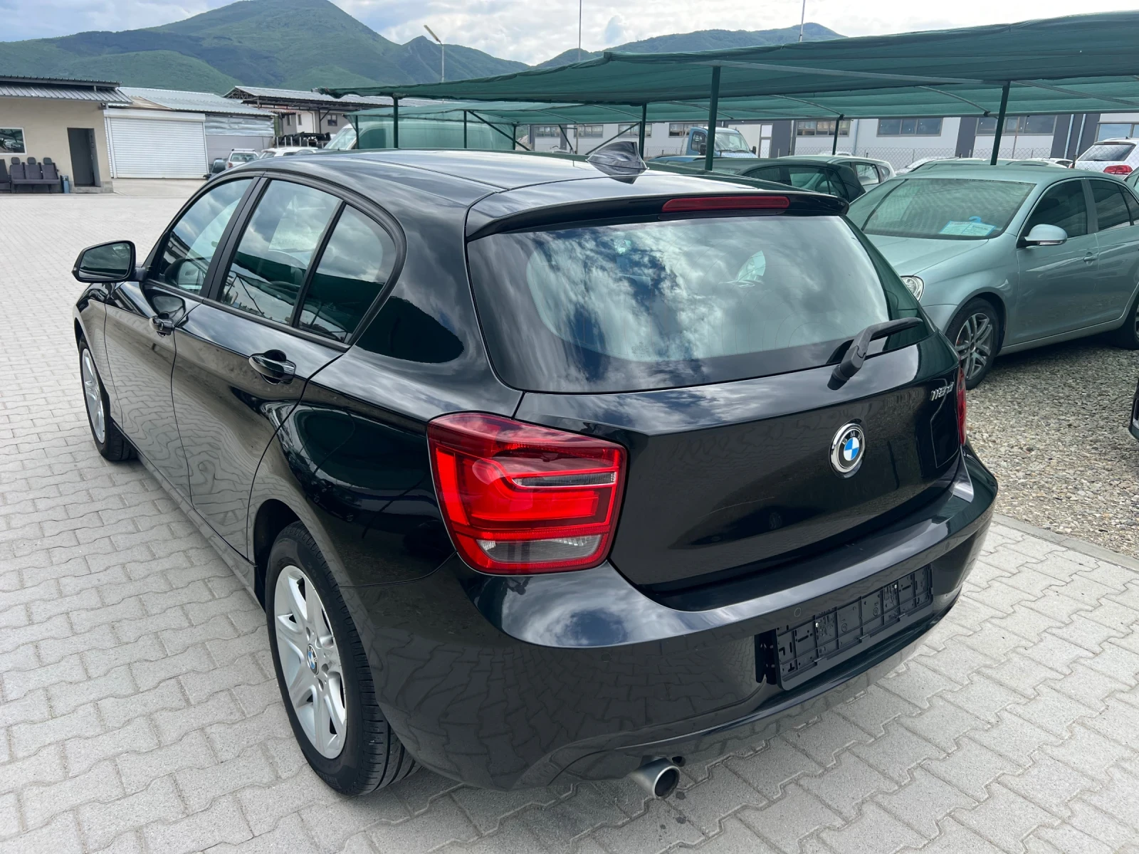 BMW 118 2.0D 169000km Лизинг - изображение 4