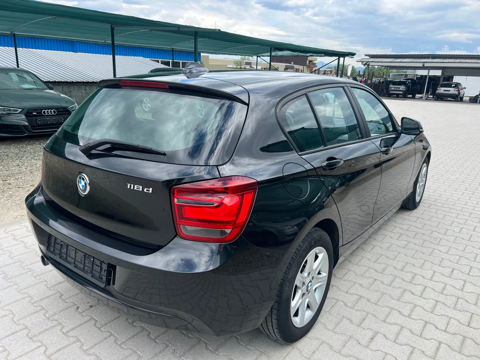 BMW 118 2.0D 169000km Лизинг - изображение 6