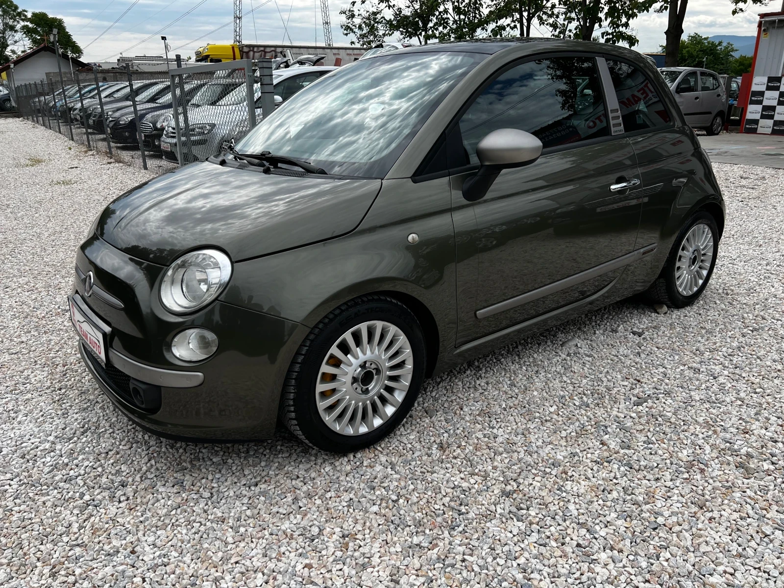 Fiat 500 1.4i 159000km 6-speed DIESEL DESIGN - изображение 3