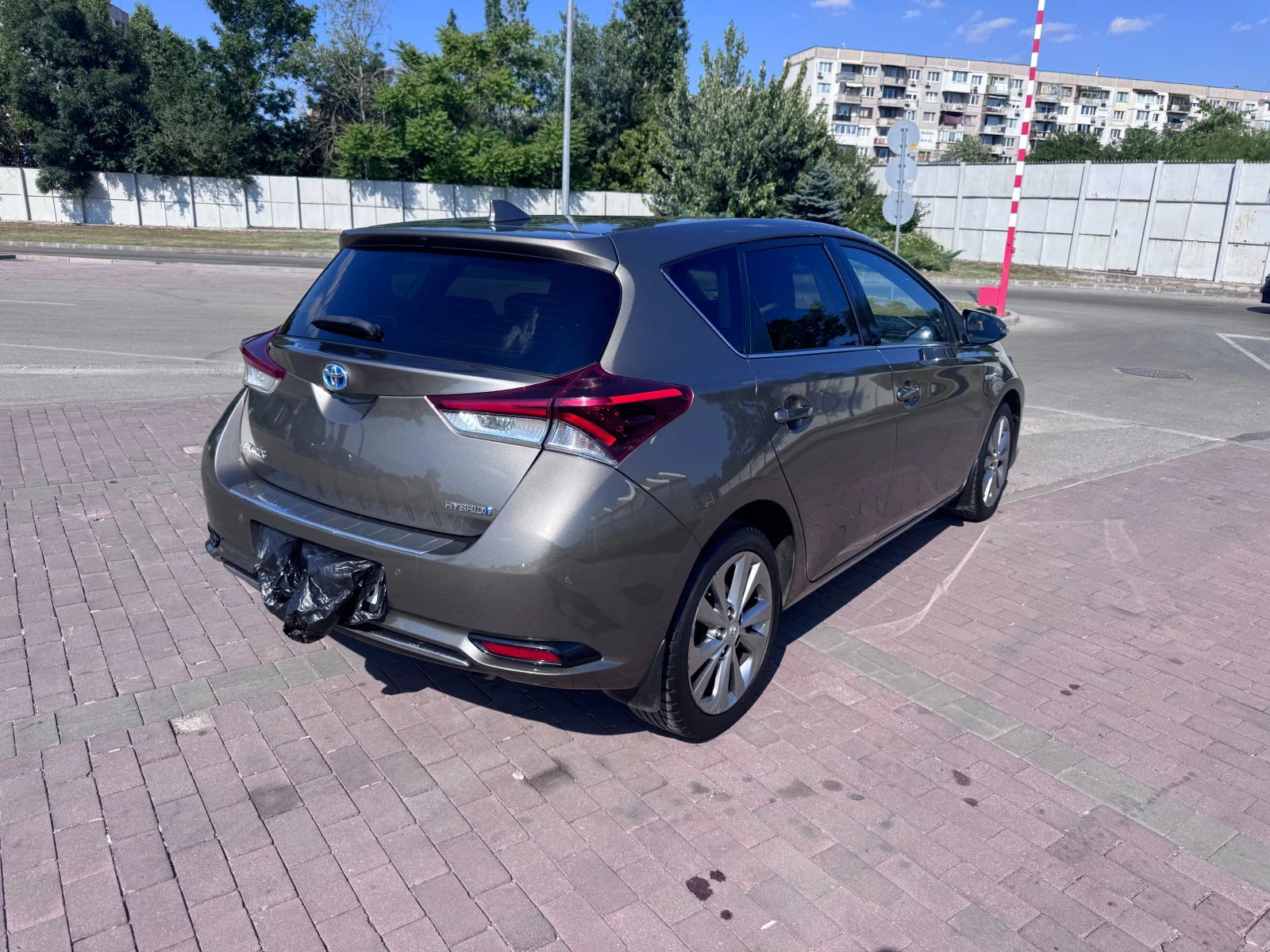 Toyota Auris  - изображение 9