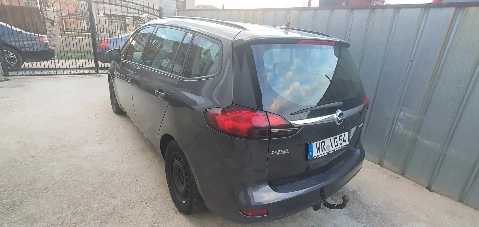 Opel Zafira ГЕРМАНИЯ НОВ ВНОС, ЛИЗИНГ, 100% РЕАЛНИ КИЛОМЕТРИ - изображение 4