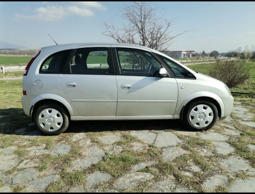 Opel Meriva 1.6 87кс стария мотор  - изображение 7