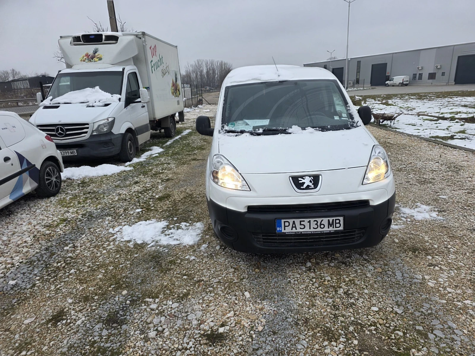 Peugeot Partner, снимка 3 - Автомобили и джипове - 54126347