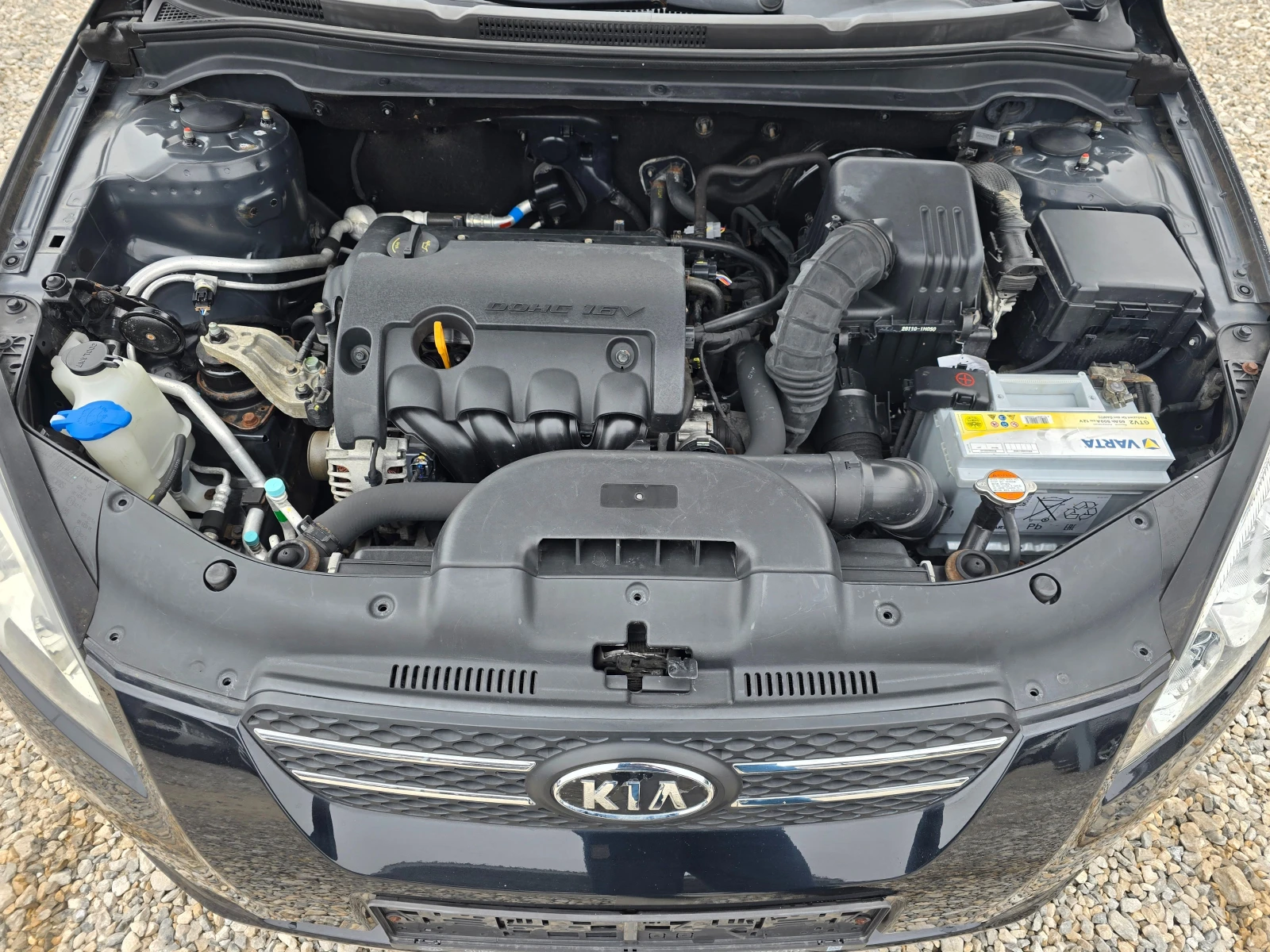 Kia Pro ceed 1, 4 BENZIN, снимка 16 - Автомобили и джипове - 53834069