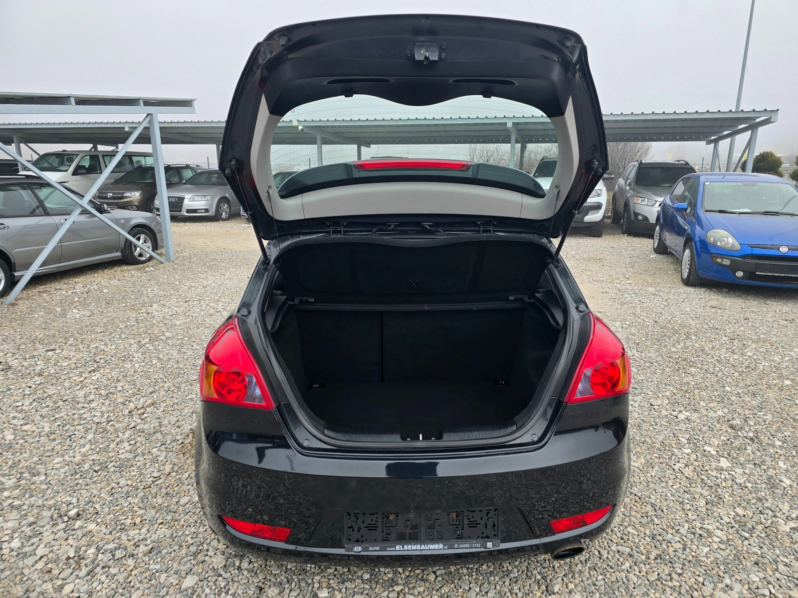 Kia Pro ceed 1, 4 BENZIN, снимка 15 - Автомобили и джипове - 53834069