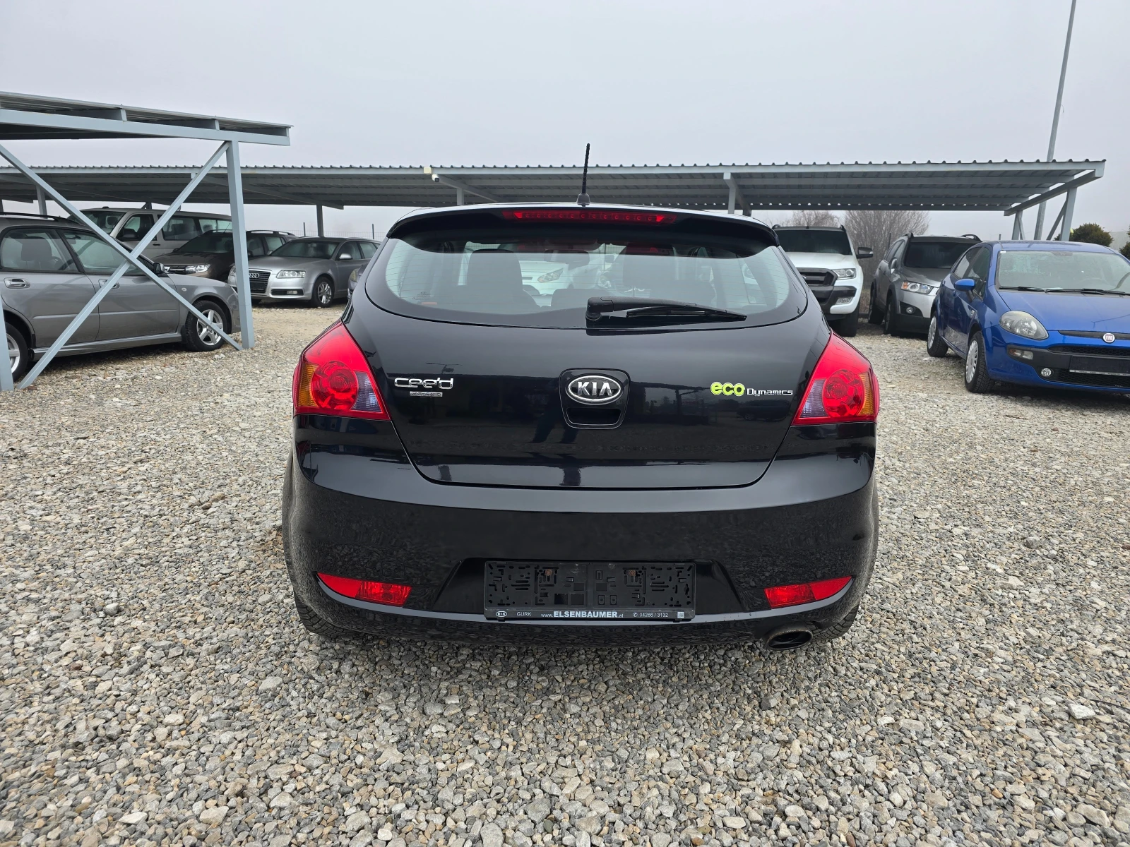 Kia Pro ceed 1, 4 BENZIN, снимка 4 - Автомобили и джипове - 53834069