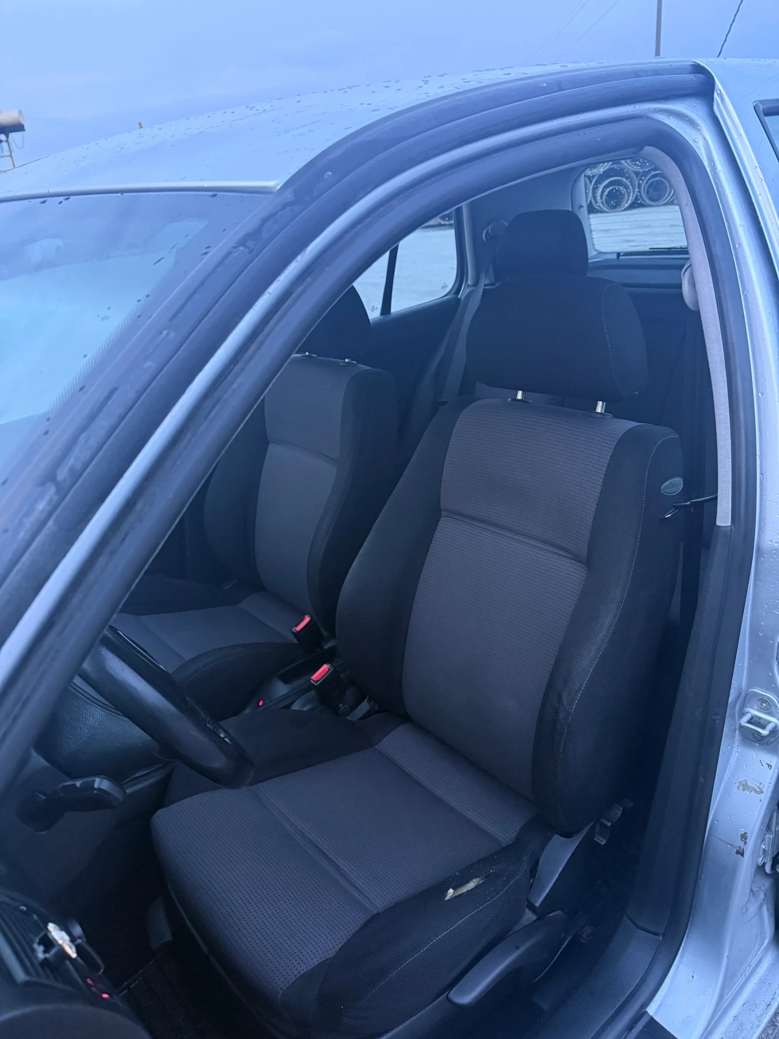 VW Golf 1.6 с газ, снимка 7 - Автомобили и джипове - 53879027