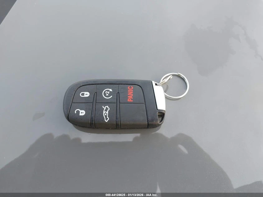 Chrysler 300c 3.6l 300 Touring, снимка 11 - Автомобили и джипове - 53906736