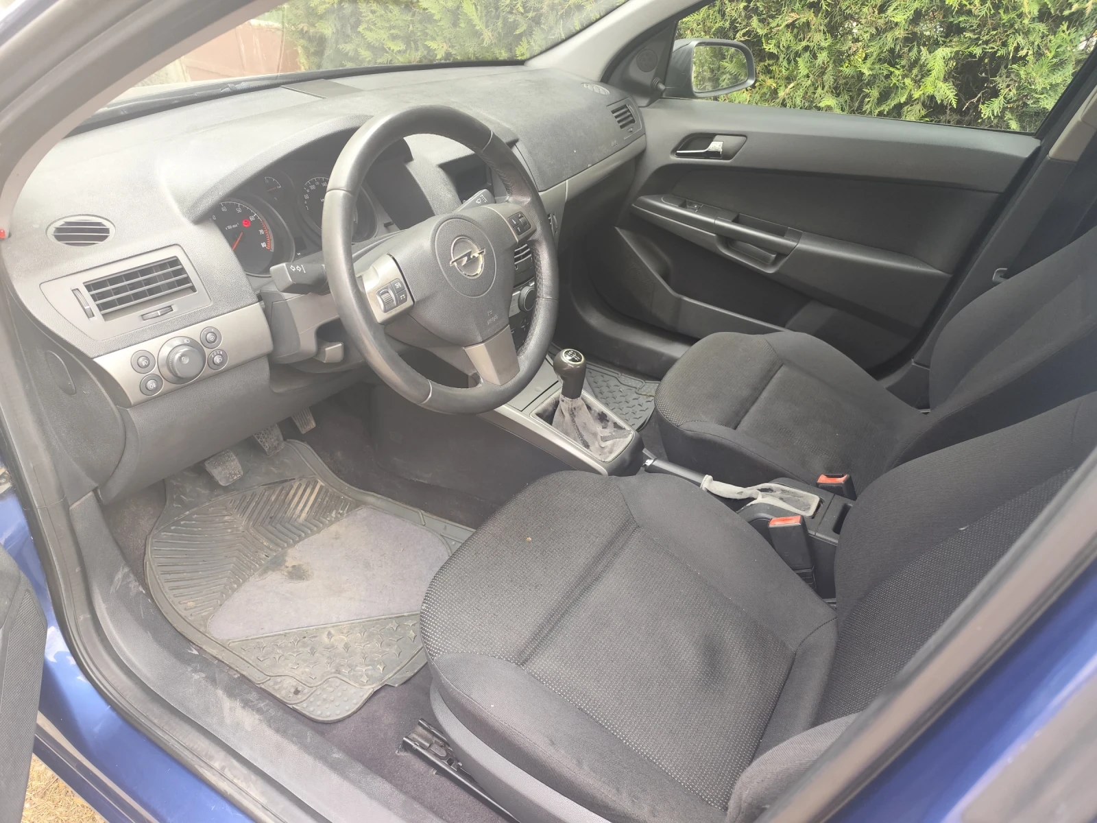 Opel Astra, снимка 3 - Автомобили и джипове - 53948782