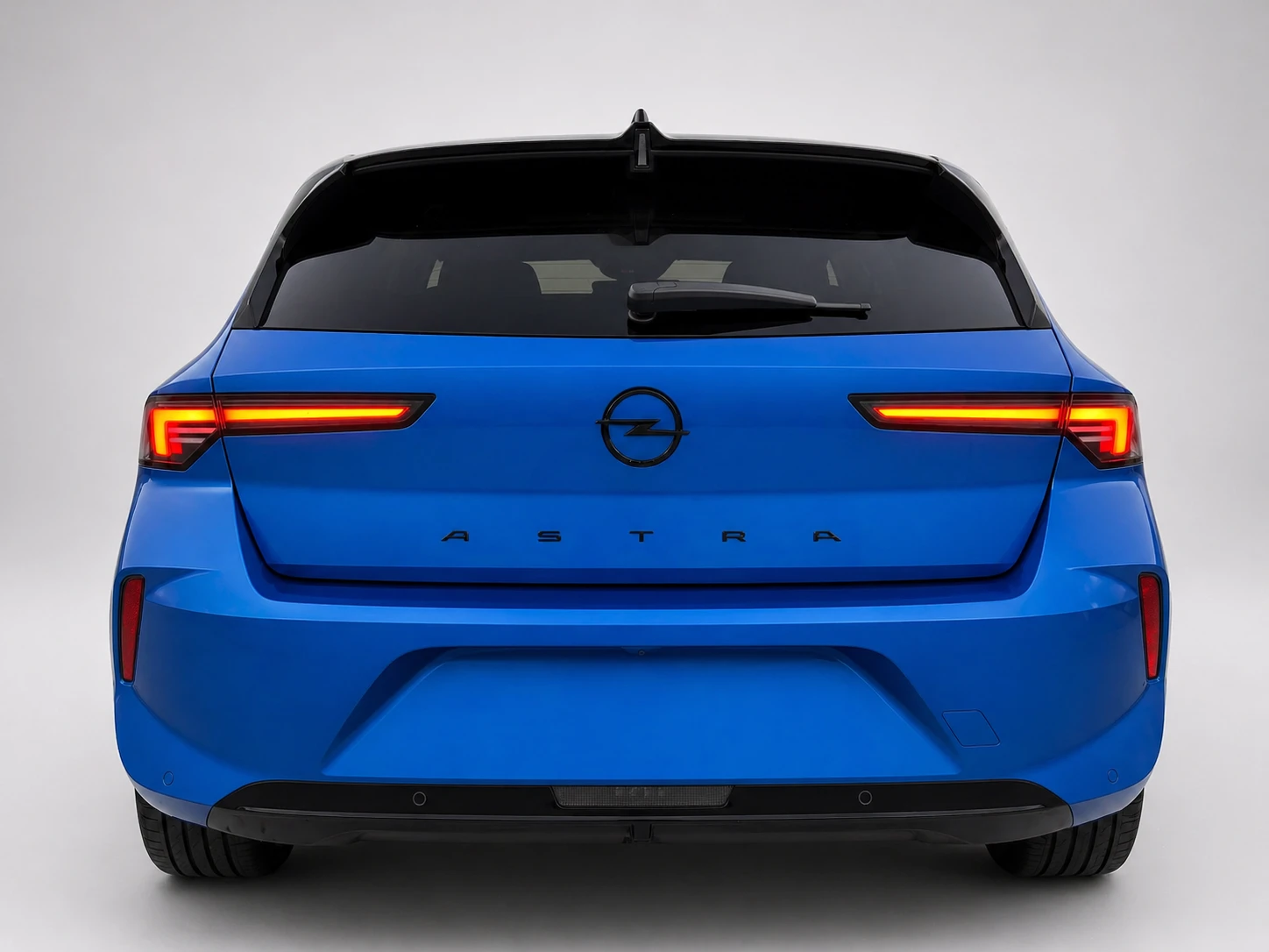 Opel Astra GS Line, снимка 3 - Автомобили и джипове - 54360114