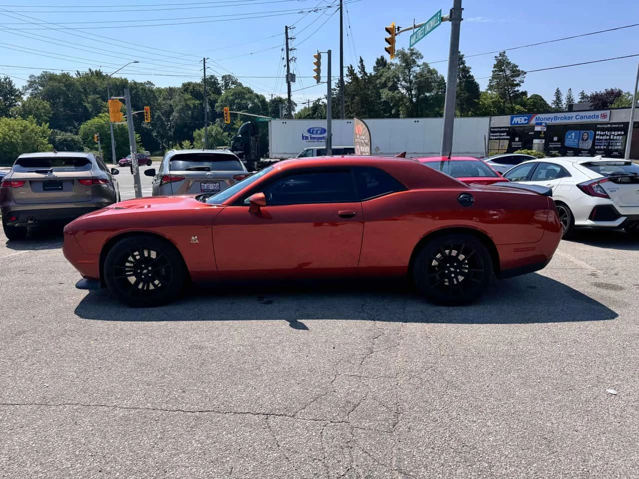 Dodge Challenger * Scat Pack 392 * CARFAX * ЦЕНА ДО БГ, снимка 2 - Автомобили и джипове - 55314159