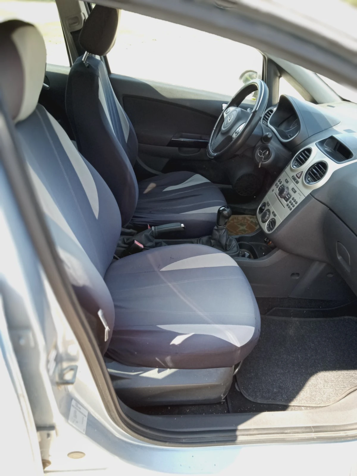 Opel Corsa 1, снимка 8 - Автомобили и джипове - 55435737