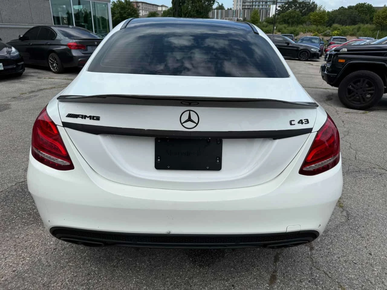 Mercedes-Benz C 43 AMG * АВТОКРЕДИТ * БЕЗ ЗАБЕЛЕЖКИ * ПРЕДСТАВИТЕЛСТВО, снимка 5 - Автомобили и джипове - 55627496
