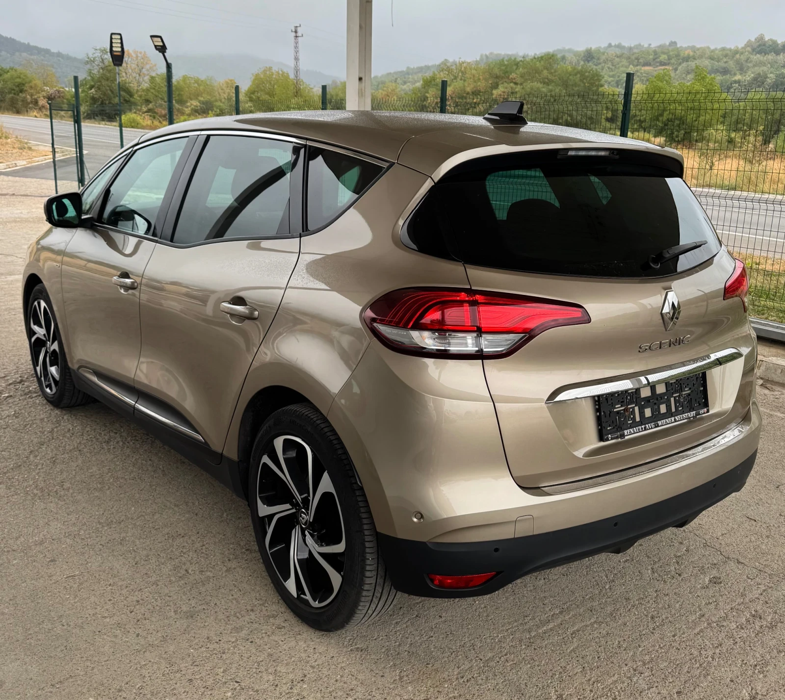 Renault Scenic 190000�� Bose | Mobile.bg � ����������� 6