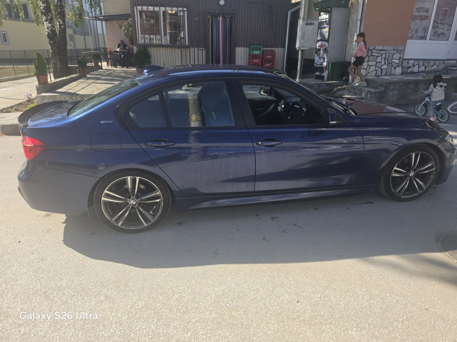 BMW 330 330e, снимка 5 - Автомобили и джипове - 56299481