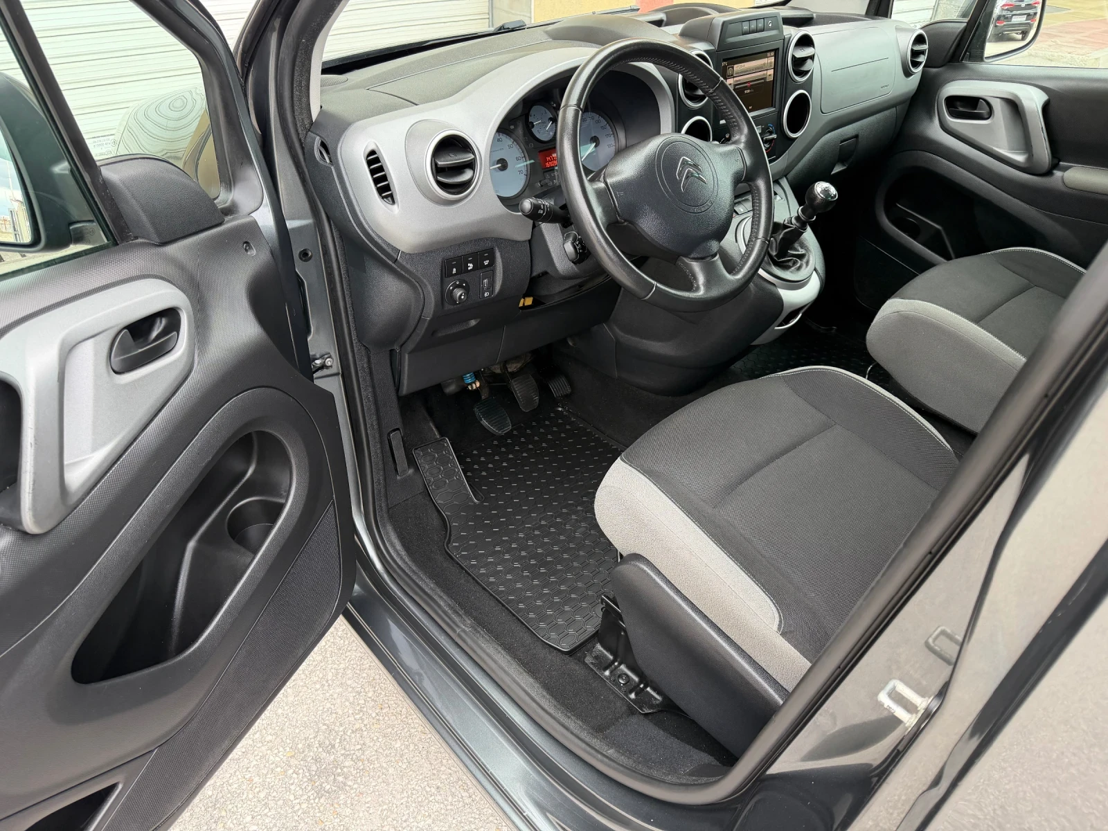 Citroen Berlingo 1.6 HDI 120�.�. FACE EURO 6  �������� | Mobile.bg � ����������� 11