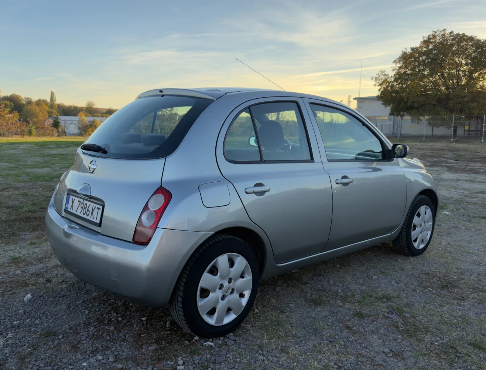 Nissan Micra 1.2i, снимка 3 - Автомобили и джипове - 56638920