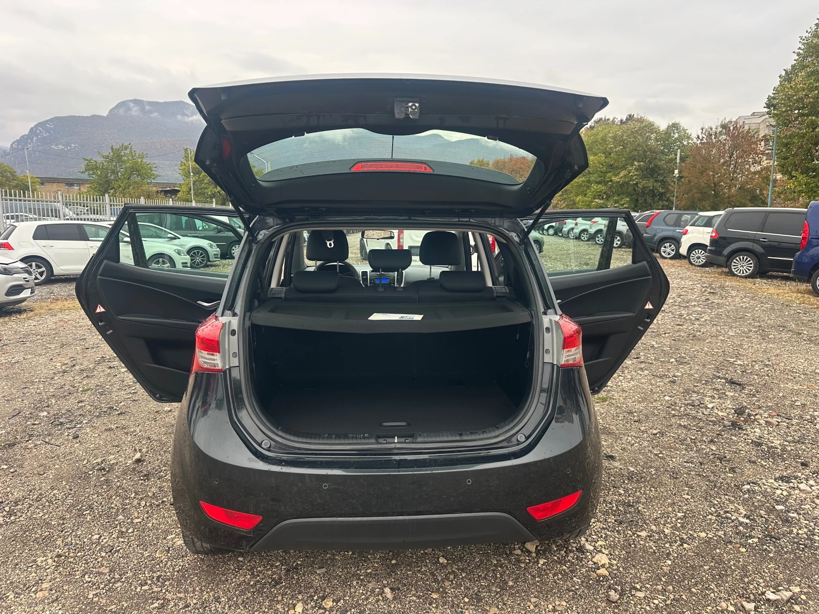 Hyundai I20 IX20 1.4I 90kc ITALIA | Mobile.bg � ����������� 14
