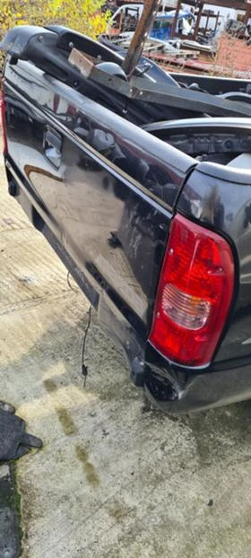 Mazda B2500, снимка 2