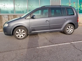 VW Touran 1.4TSI 140коня КЛИМАТРОНИК НАВИГАЦИЯ ОБСЛУЖЕН, снимка 3