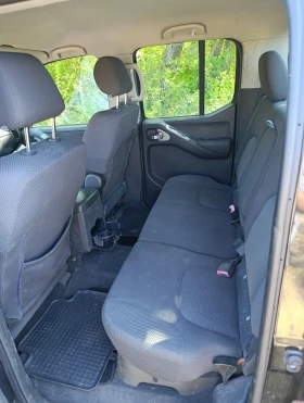 Nissan Navara Пикап, снимка 11