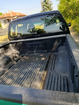 Nissan Navara Пикап, снимка 2