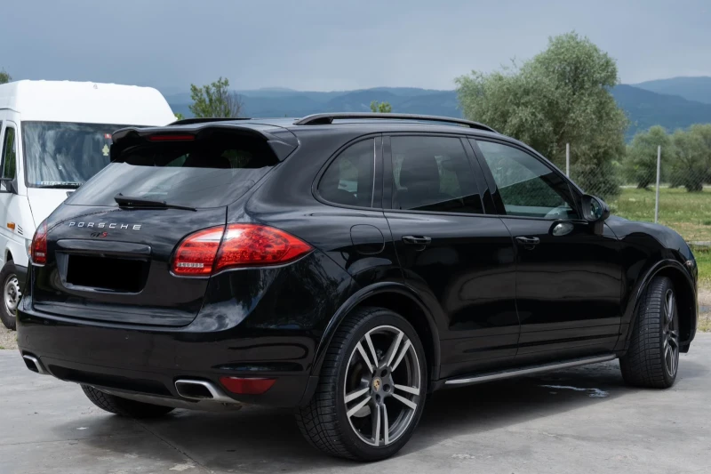 Porsche Cayenne, снимка 3 - Автомобили и джипове - 47137684