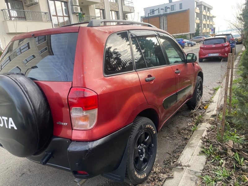 Toyota Rav4, снимка 4 - Автомобили и джипове - 48310181