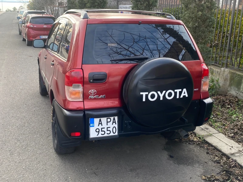 Toyota Rav4, снимка 5 - Автомобили и джипове - 48310181