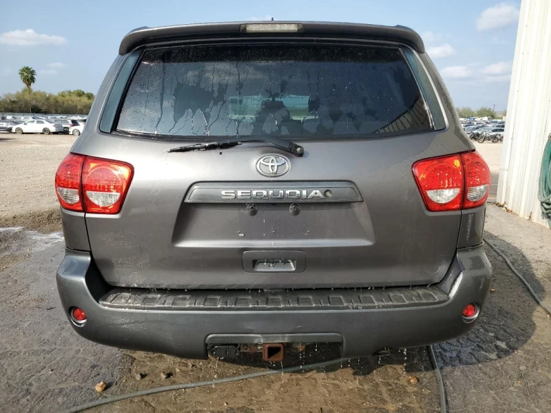 Toyota Sequoia, снимка 6 - Автомобили и джипове - 49166664