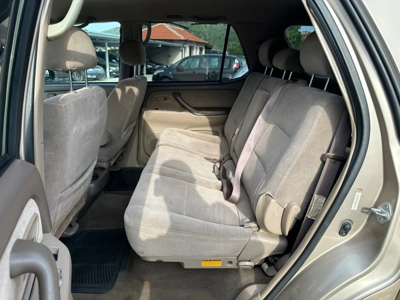 Toyota Sequoia 4.7i ГАЗ, снимка 13 - Автомобили и джипове - 51432361