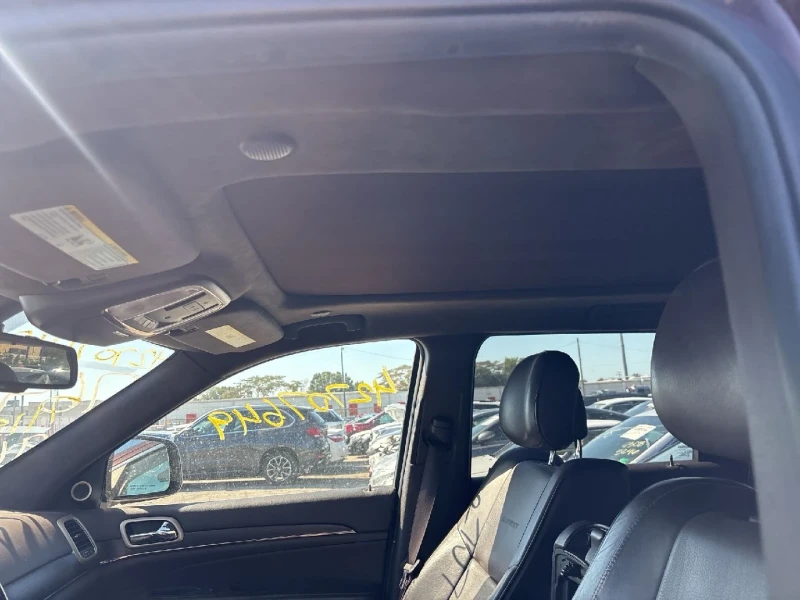 Jeep Grand cherokee Summit, снимка 11 - Автомобили и джипове - 51991892