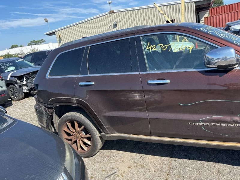 Jeep Grand cherokee Summit, снимка 8 - Автомобили и джипове - 51991892