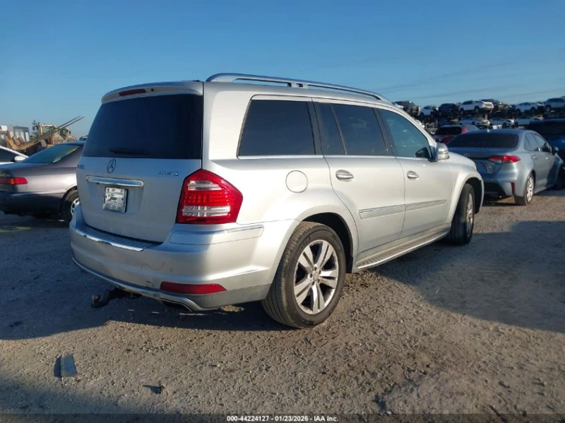 Mercedes-Benz GL 450 4Matic, снимка 4 - Автомобили и джипове - 53592261