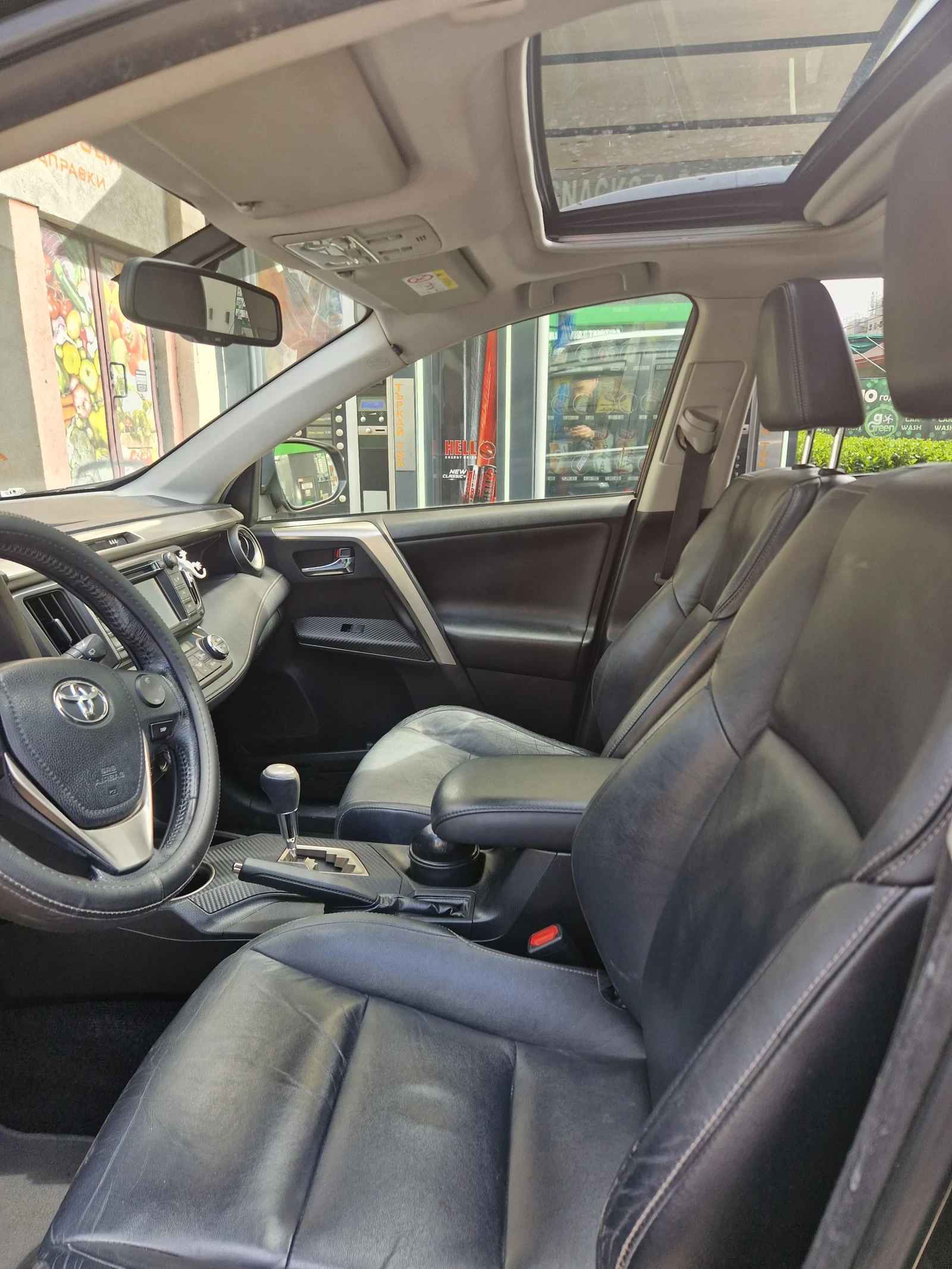 Toyota Rav4 2, 0 VVT-I CVT Luxury LHD - изображение 6