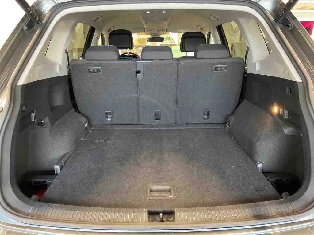 VW Tiguan Allspace Elegance 4Motion 2.0TDI 200PS - изображение 8