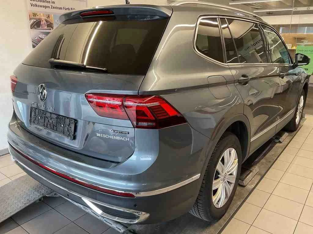 VW Tiguan Allspace Elegance 4Motion 2.0TDI 200PS - изображение 3
