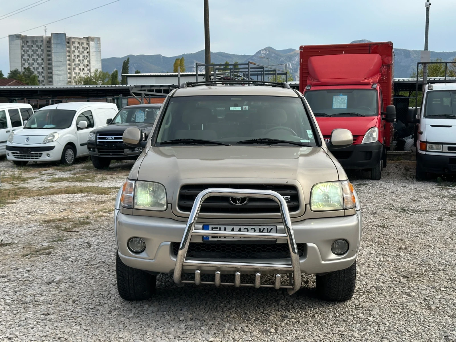 Toyota Sequoia 4.7i ГАЗ - изображение 2