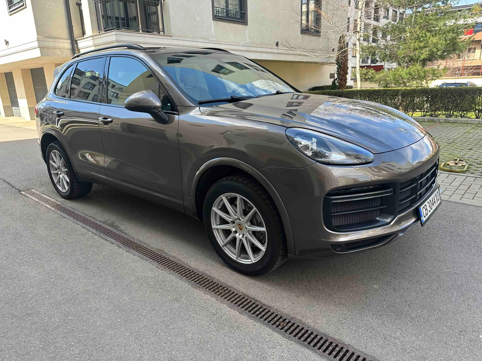 Porsche Cayenne 3.6, снимка 3 - Автомобили и джипове - 53877969