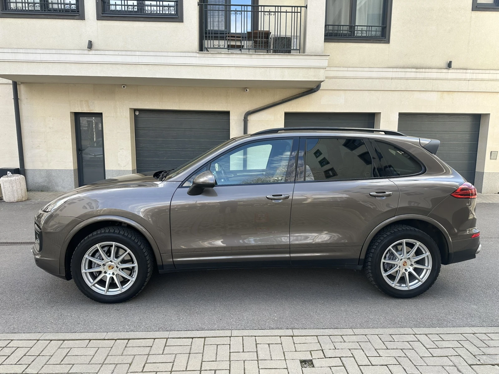 Porsche Cayenne 3.6, снимка 7 - Автомобили и джипове - 53877969