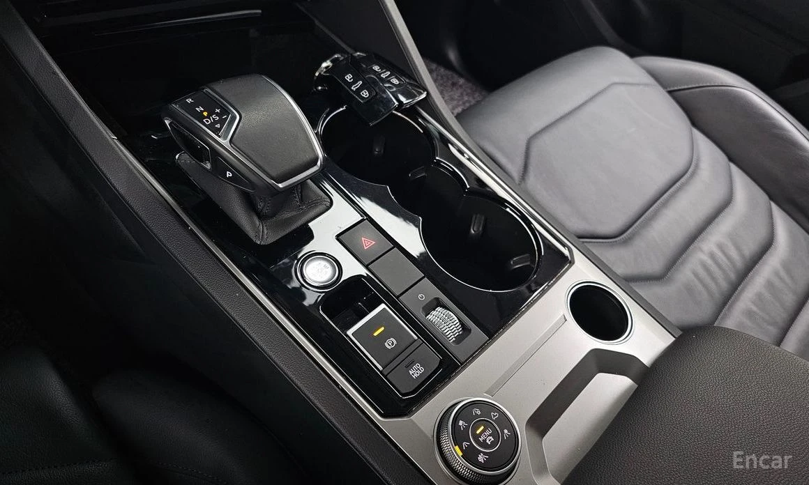 VW Touareg  - изображение 9