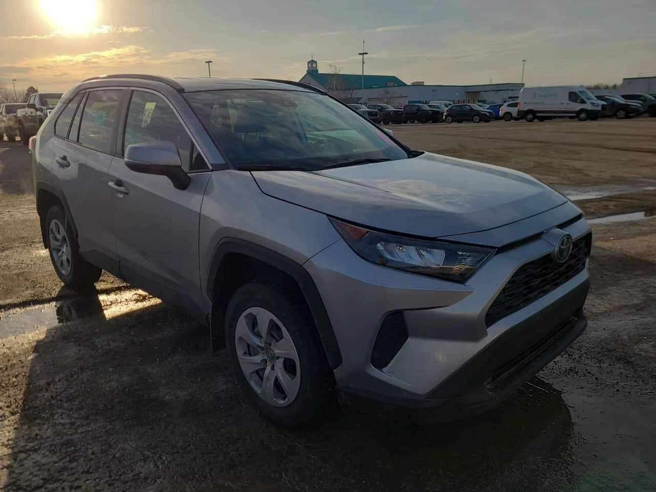 Toyota Rav4 * LE * CARFAX * 2 КЛЮЧА * , снимка 2 - Автомобили и джипове - 54108583